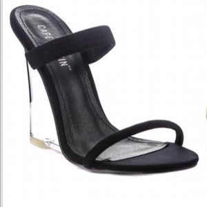 {BRAND NEW} Sexy glass wedges